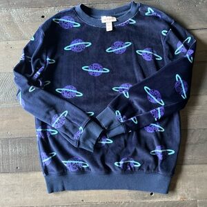 Cat & Jack Navy Saturn long sleeve top! Cute and soft. Size small or size 6/7
